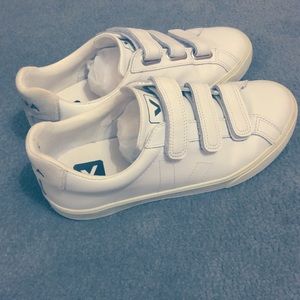Veja Esplar Velcro White sneakers
